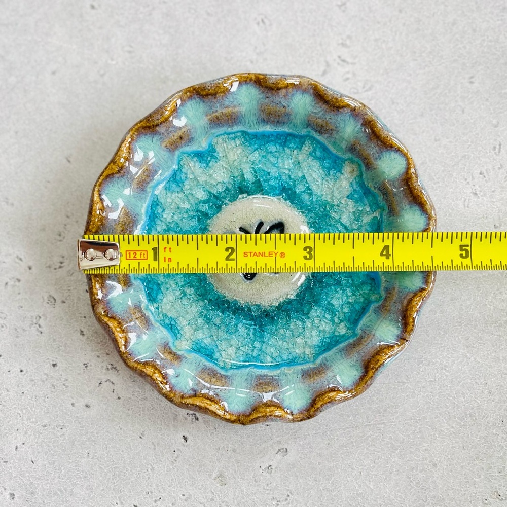 Down to Earth Pottery Small Butterfly Ceramic Trinket Dish Tray - Picture 5 of 5